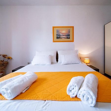Apartments Lazaric ロパール エクステリア 写真